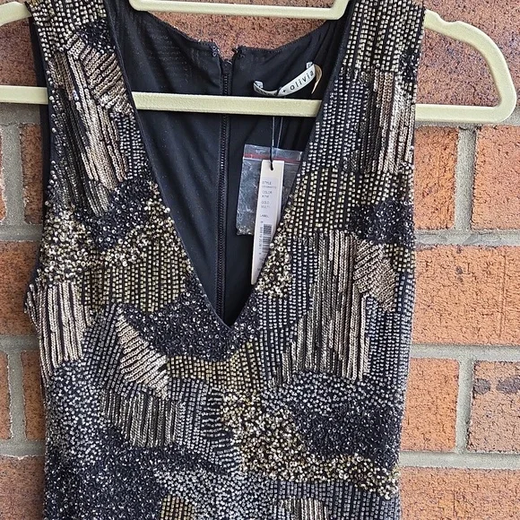 Alice + Olivia Beaded Dress - Picture 4 of 7